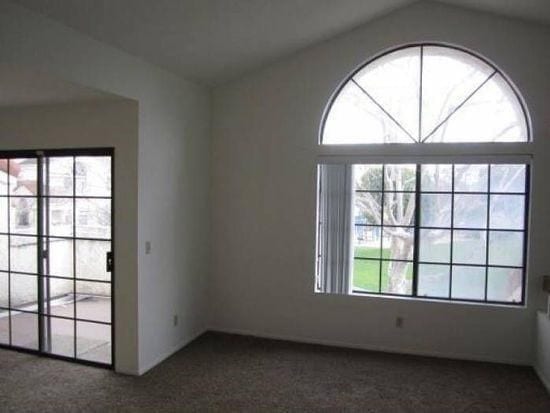 1261-8 Franciscan Court photo 4
