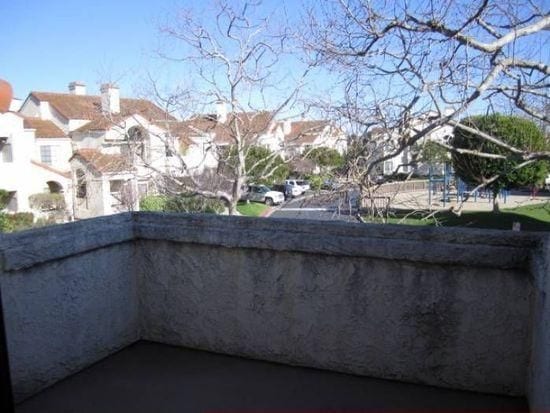 1261-8 Franciscan Court photo 7