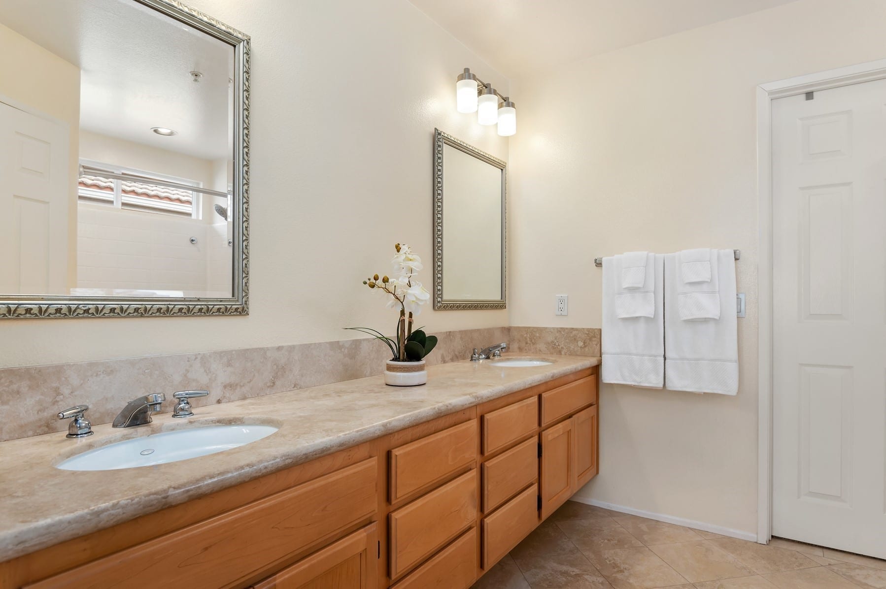2374 Taos Avenue photo 24