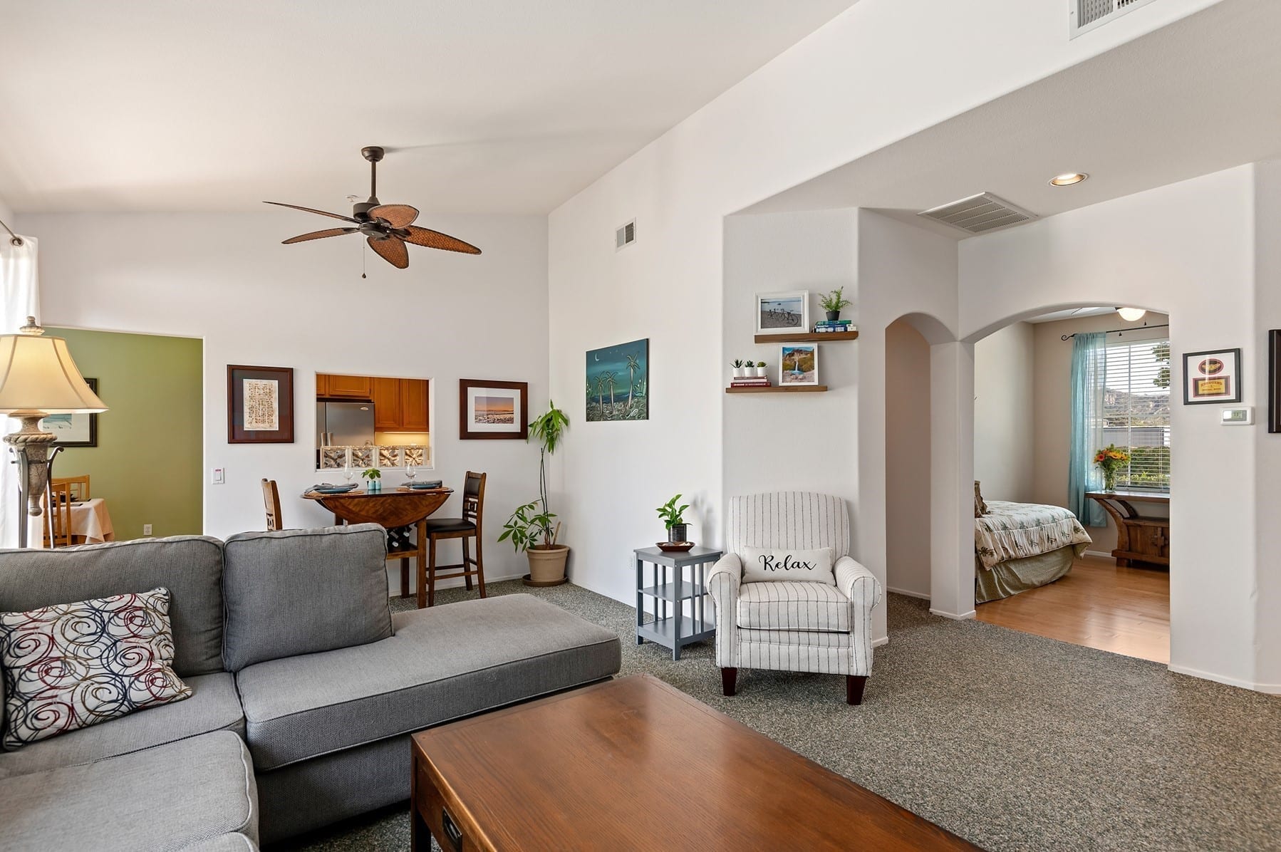 2417 Taos Avenue photo 6
