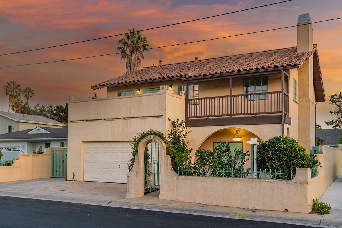 4637 9th Street photo 1