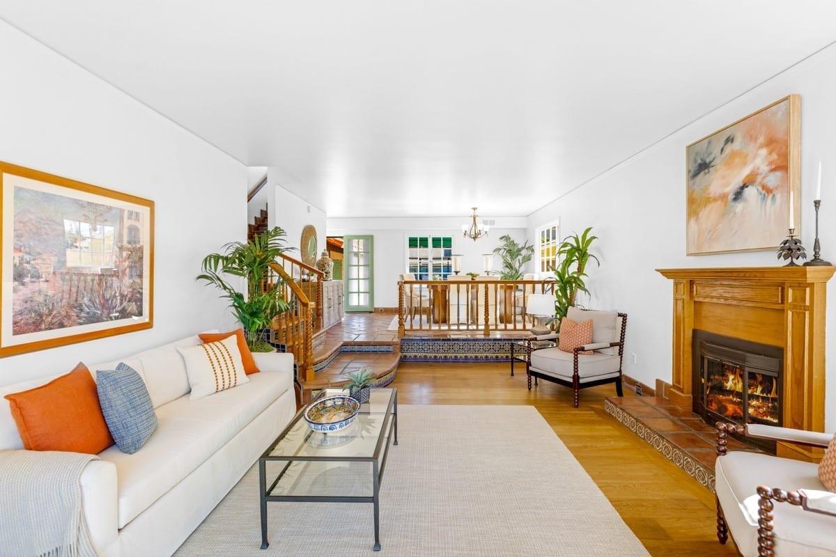 4637 9th Street photo 4