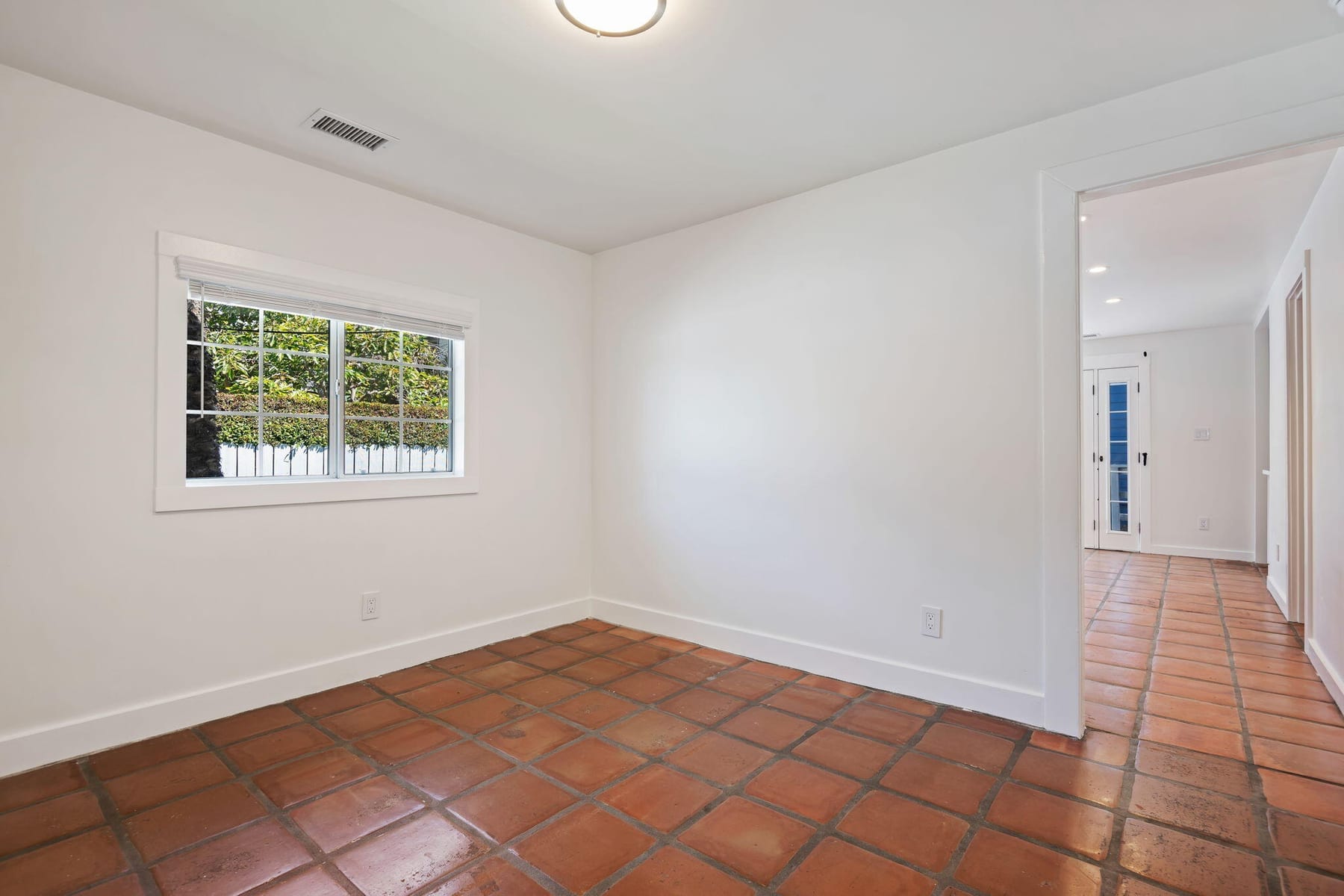 4928 8th St, Carpinteria, CA 93013 photo 9