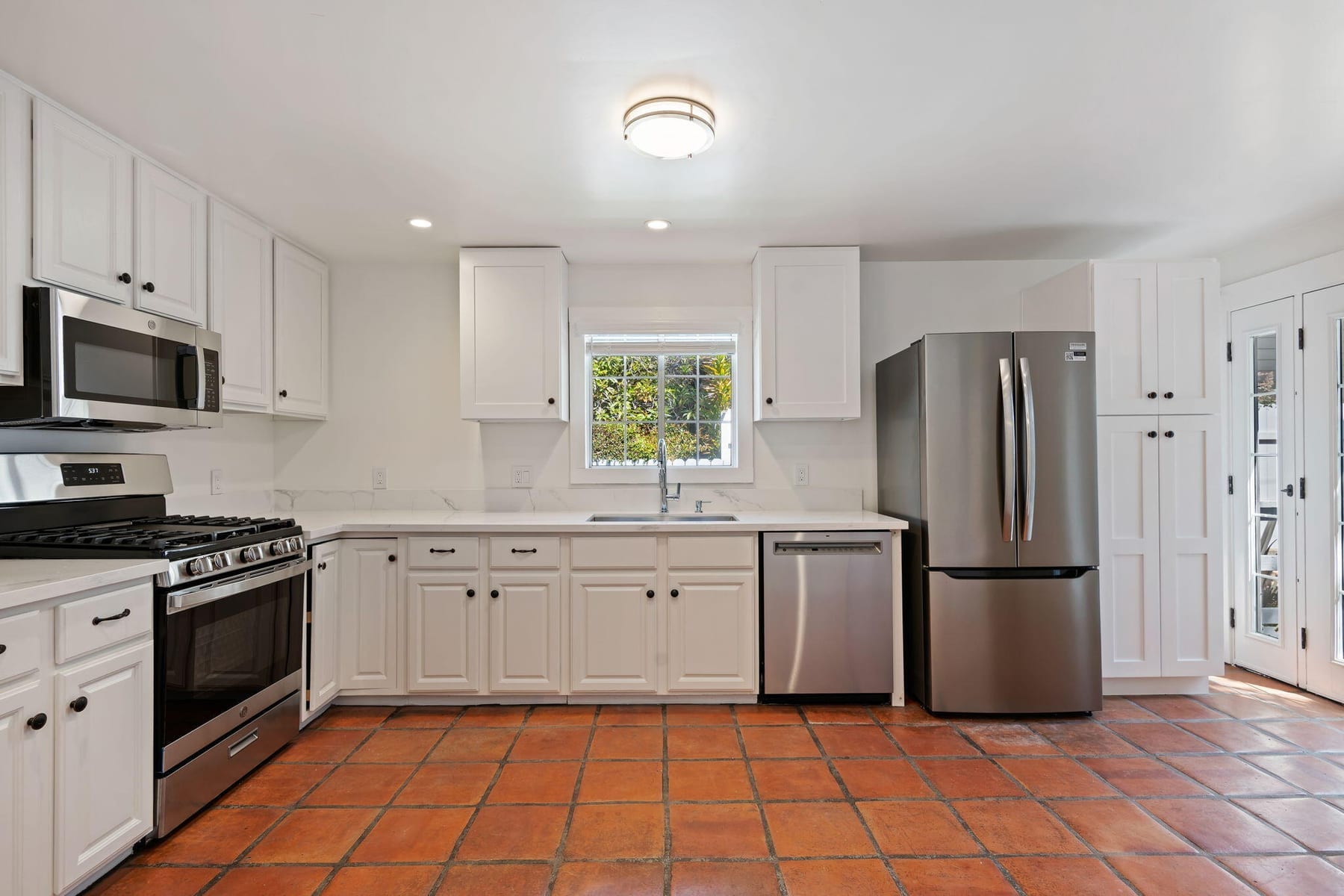 4928 8th St, Carpinteria, CA 93013 photo 12